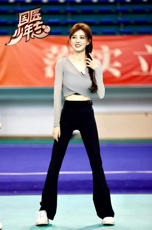 徐璐，洁白水嫩有光泽，是健康的美