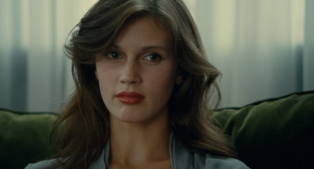 优雅与尺度并存！玛丽恩·瓦科特 6 部代表作，颠覆法式女星刻板印象