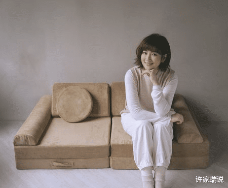 Selina剪短发「新造型曝光」变瘦了！合照小腰果：孩子长得好快！