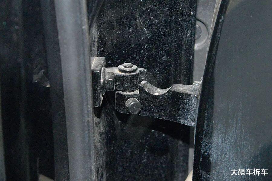 方程豹钛3拆车：情绪烘托到这份儿上，你会买单吗？