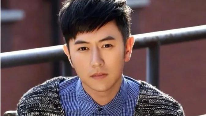 陈键锋与李彩桦同框合照——当下自我一切都好