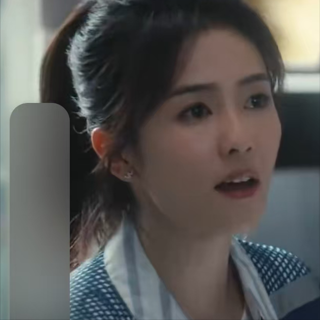 别尬演高中生了，满脸褶子，面部憔悴，这是学生该有的样子吗？