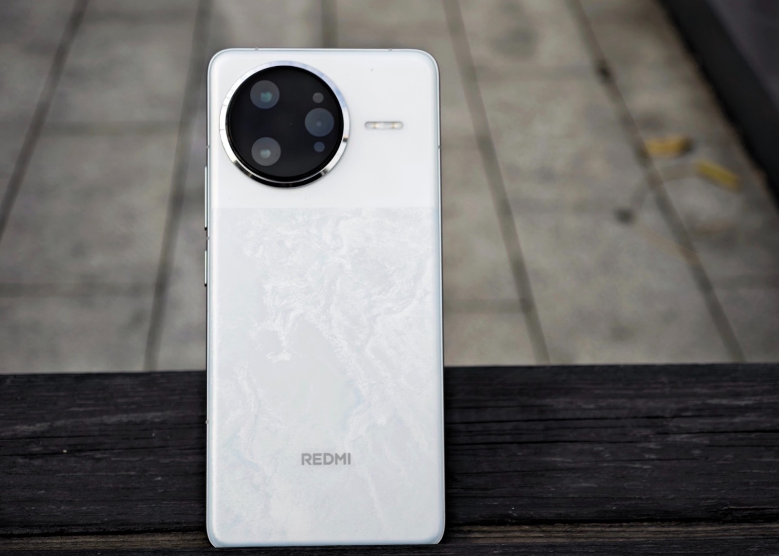 紅米加速清倉，1512GB下跌1200元，驍龍8至尊版+60倍變焦+2K屏