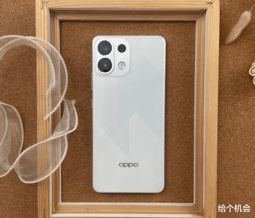 7000mAh+80w,性价比第一名,这百元机绝对是来捣乱的