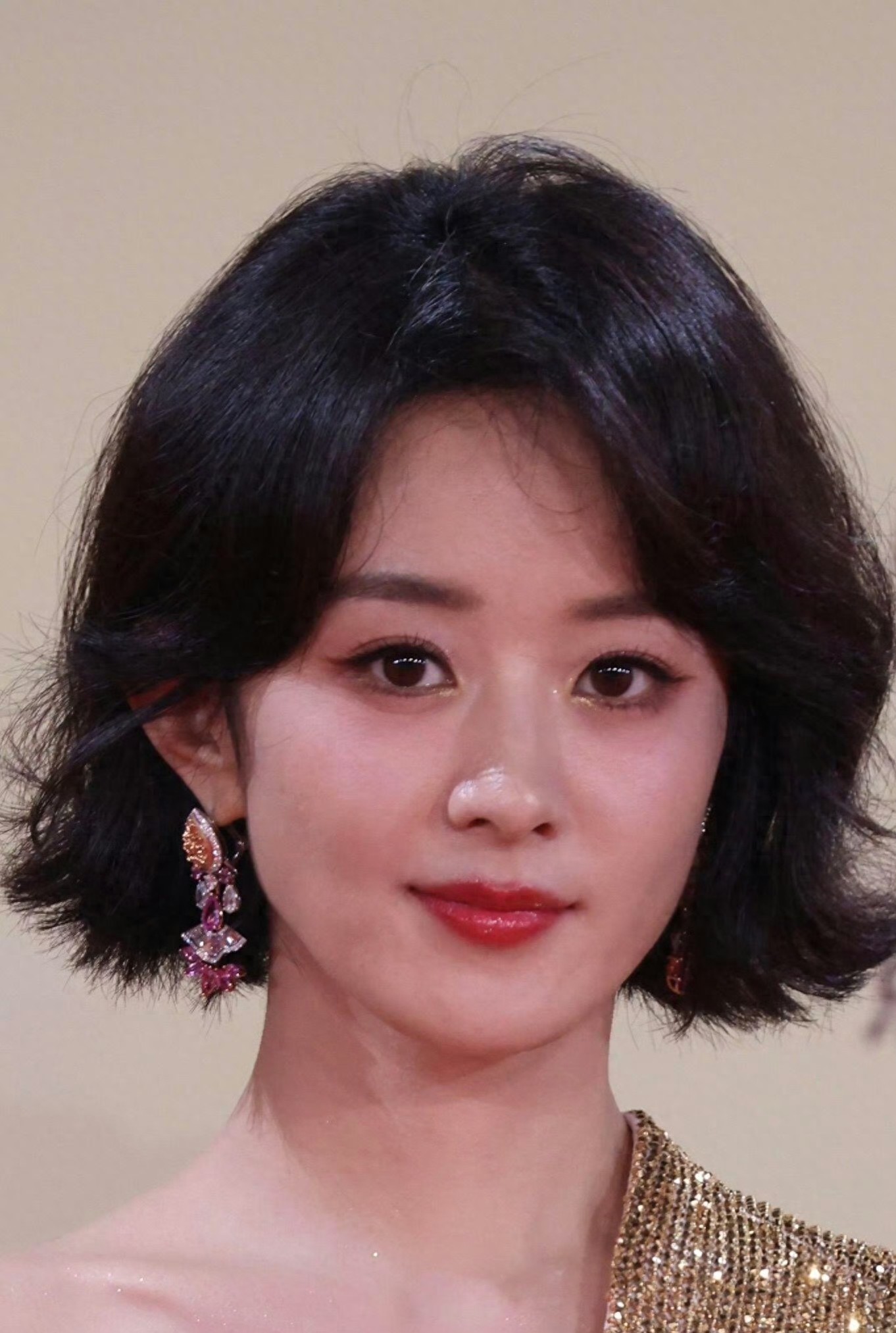 赵丽颖肤色太好看了