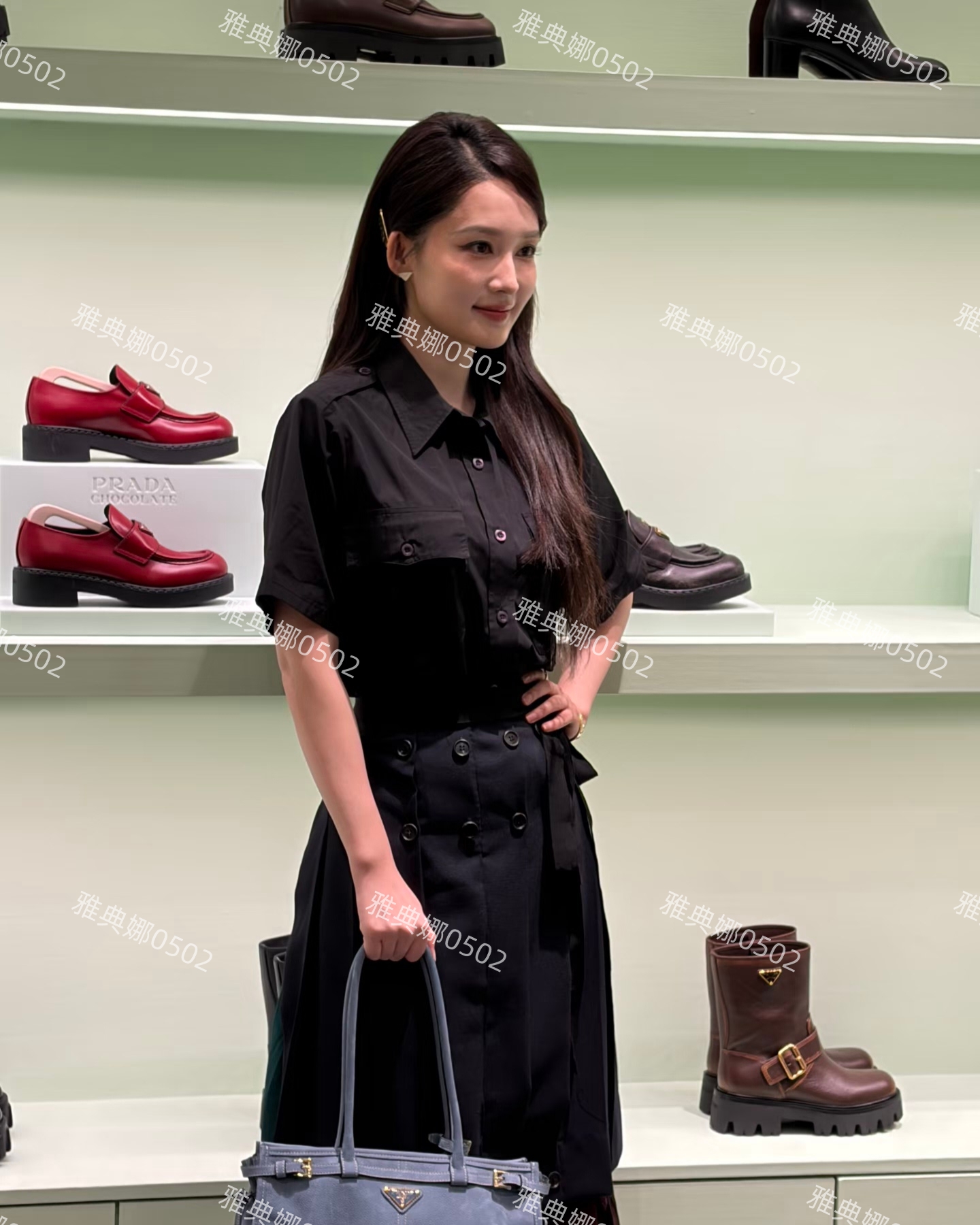 李沁的美貌被低估了，眉清目秀气质温婉 35岁依然顾盼生姿楚楚动人