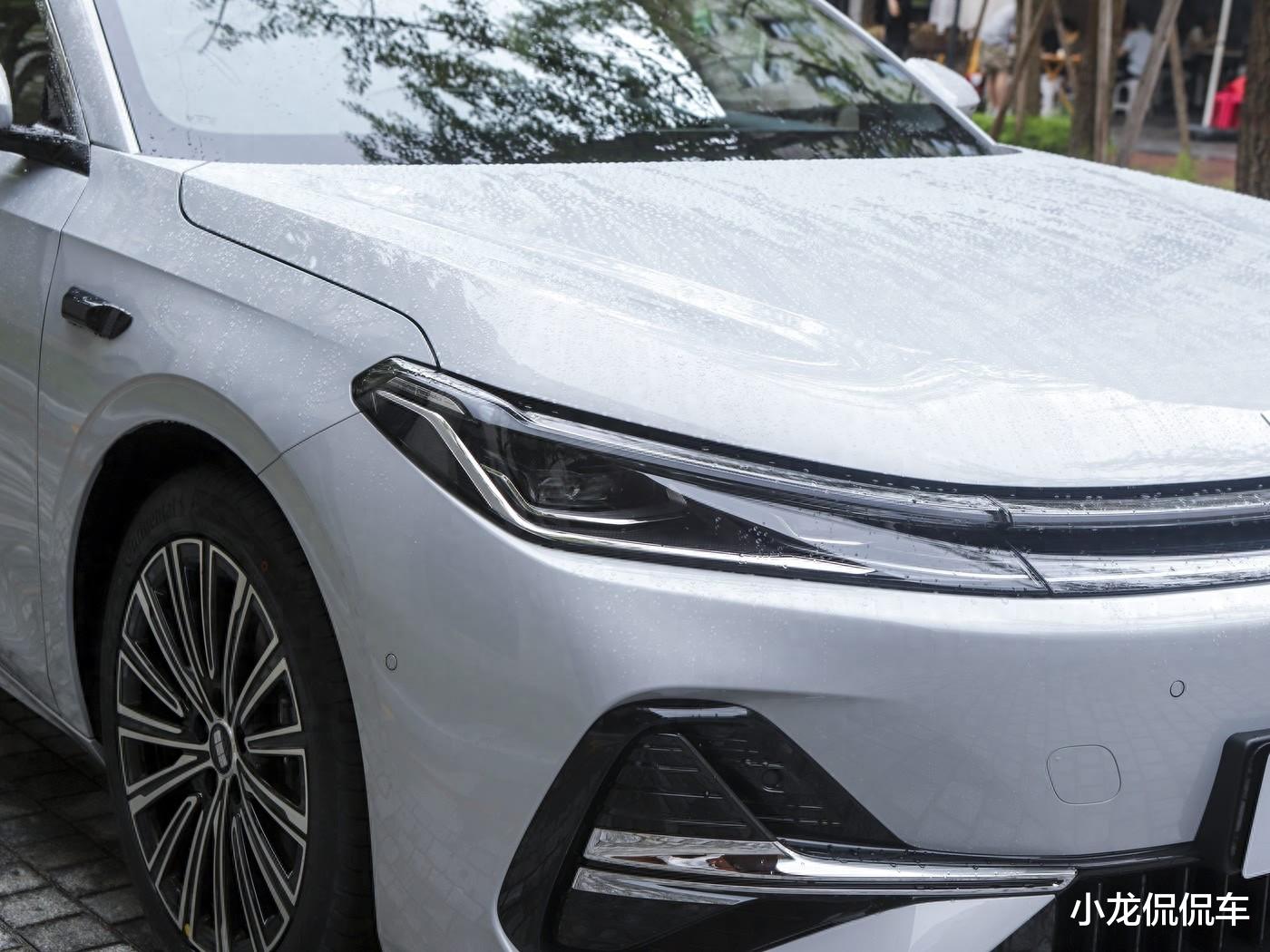 车长近5米，外观惊艳，综合续航超2100km，吉利银河A7即将上市