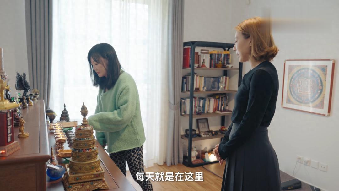 演员薛佳凝回应出家传闻