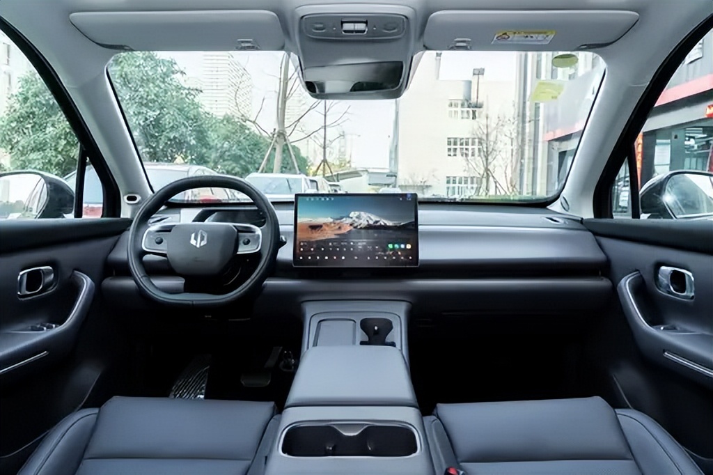 长续航+6座大空间+激光雷达，20万内家用SUV终于不用将就了
