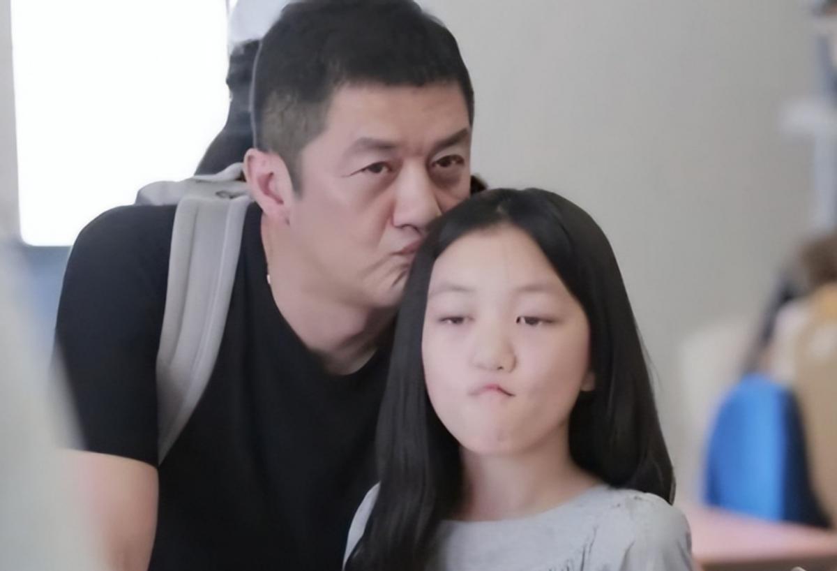 谢霆锋再传喜讯，王菲没想到复合后，会成前夫“望尘莫及”的存在