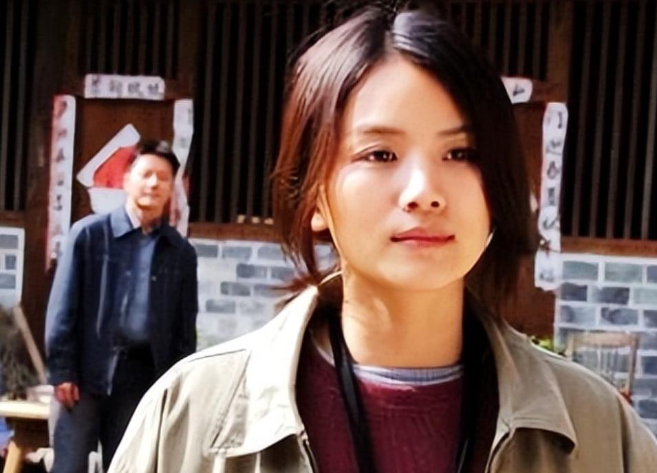 陈思诚爱惨了她，王凯迷恋着她，41岁成单亲妈妈的她活成了大赢家