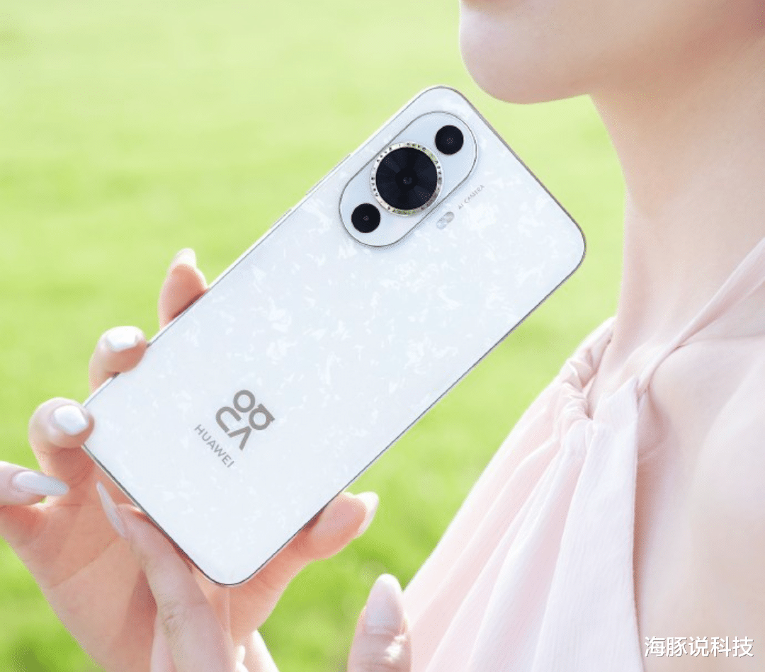 華為：4K人像+鴻蒙OS，續航和影像雙重優秀，中端機“卷王”！