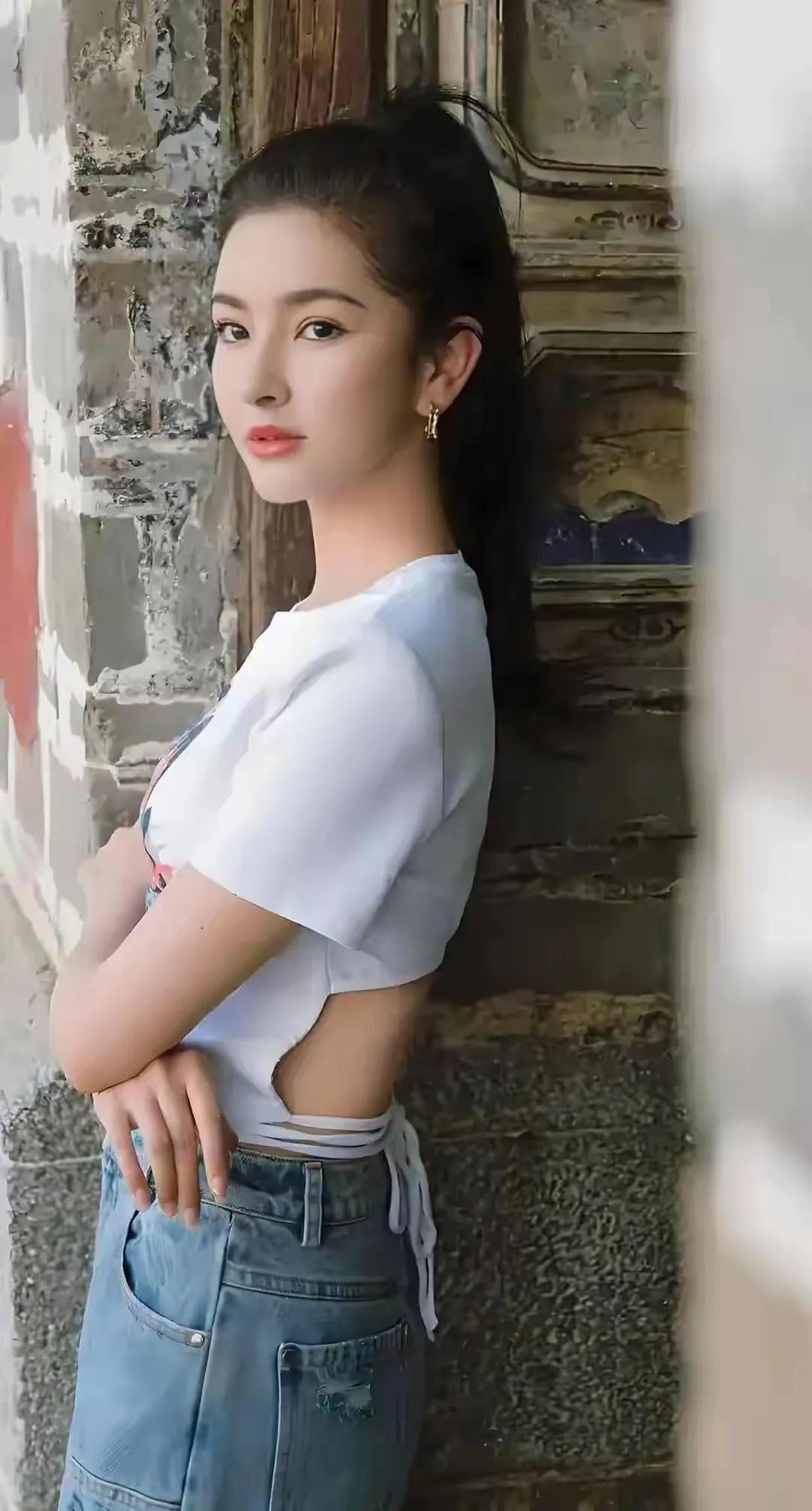 张雪菡：演艺路上的逐光者！