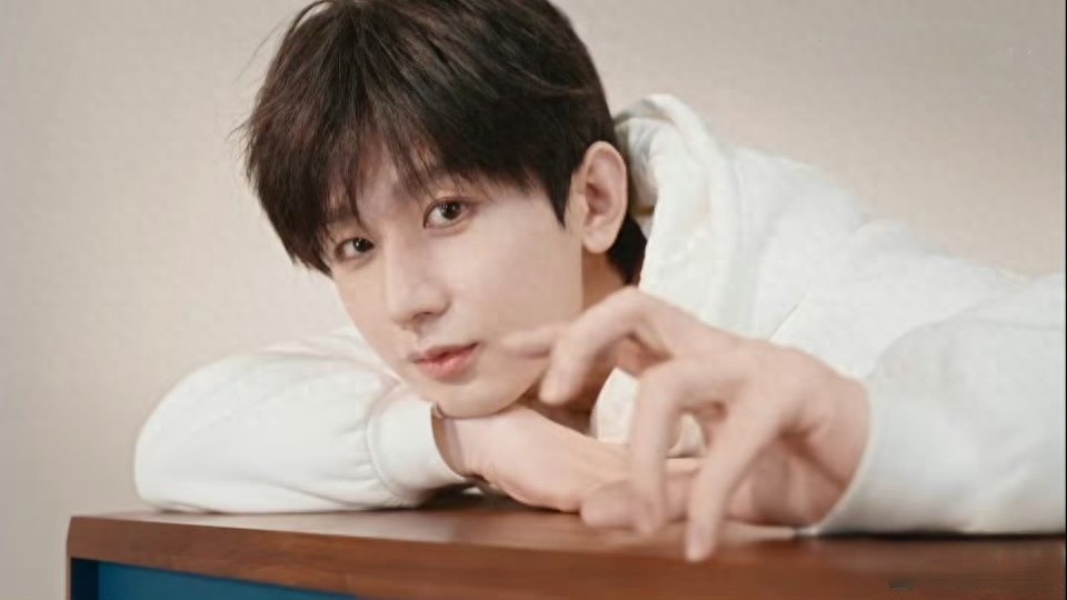 9.15娱乐瓜：王一博 赵丽颖 成毅 肖战 檀健次 迪丽热巴 丁禹兮 祝绪丹