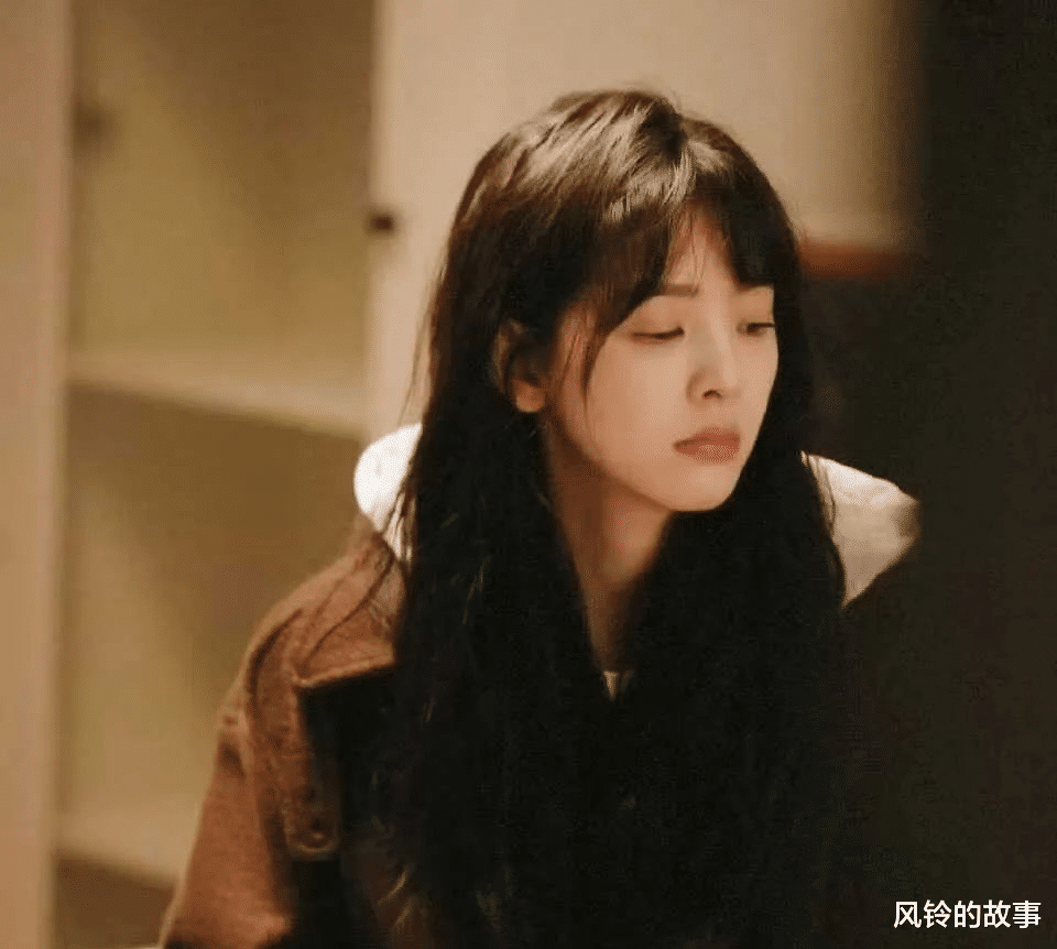 景甜变圆张若昀成纸片人，我们究竟在捧杀女演员的几斤几两？