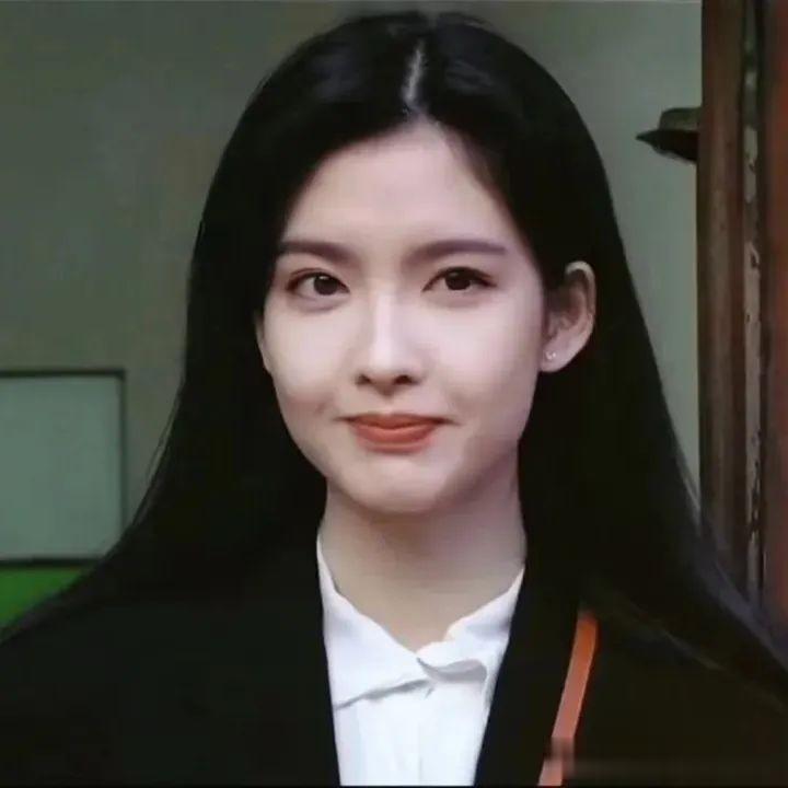 周慧敏一代人念念不忘的白月光