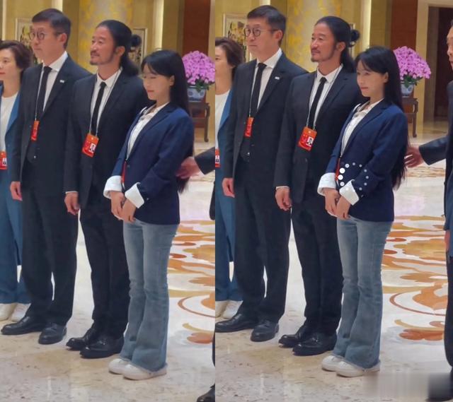 妈呀！吴京怎么了？留长头发梳丸子头！他不是硬汉吗？