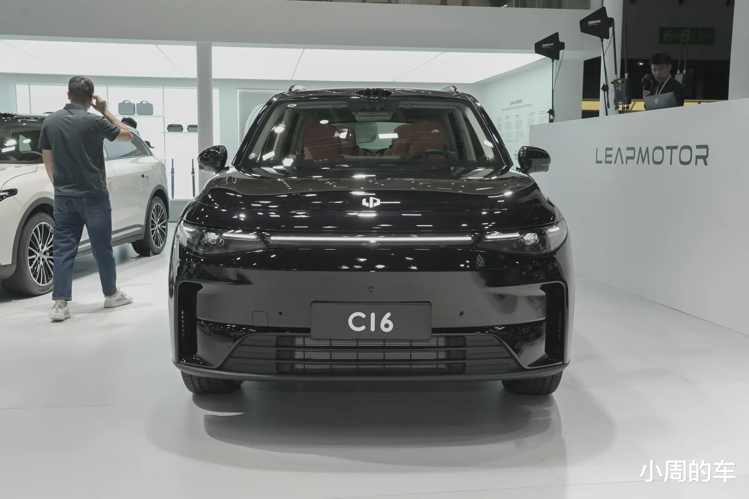 10月中大型SUV榜单:钛7排第二,银河M9破万,理想L6只卖了9680辆