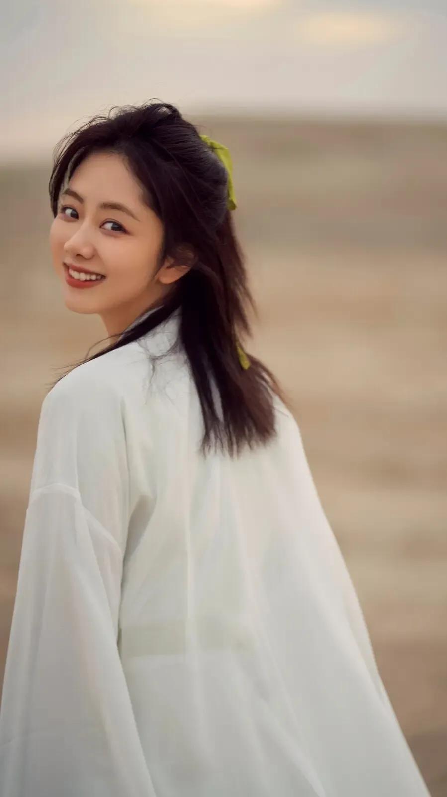 美图欣赏:谭松韵