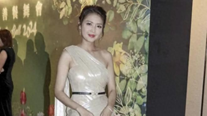 陈庭欣最近在活动后台被问感情状况的时候，有一个很微妙的停顿