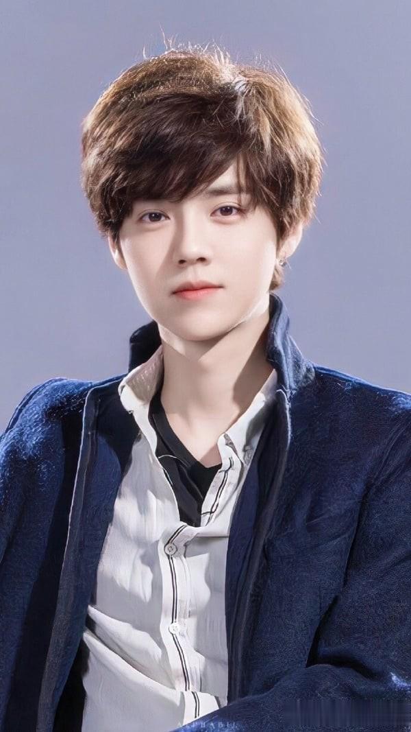 网评心中最帅剧90生TOP！《折腰》刘宇宁落榜，《藏海传》肖战第3