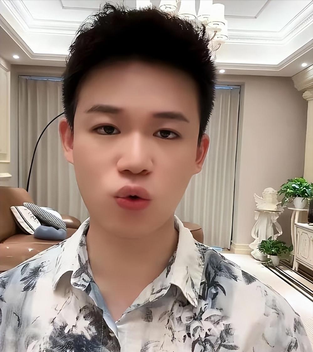 乱说话就要付出代价!汪小菲晒判决书被嘲讽,真是偷鸡不成蚀把米