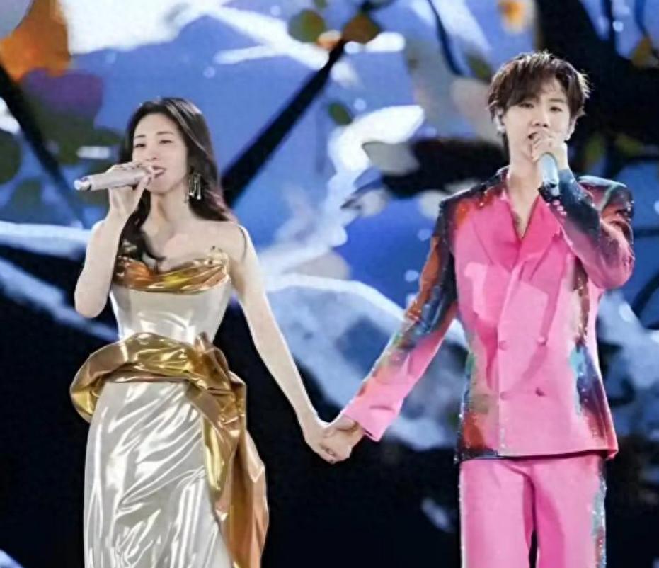 翻脸是迟早的事？庾澄庆\状告\汪苏泷，背后的真相太\现实\