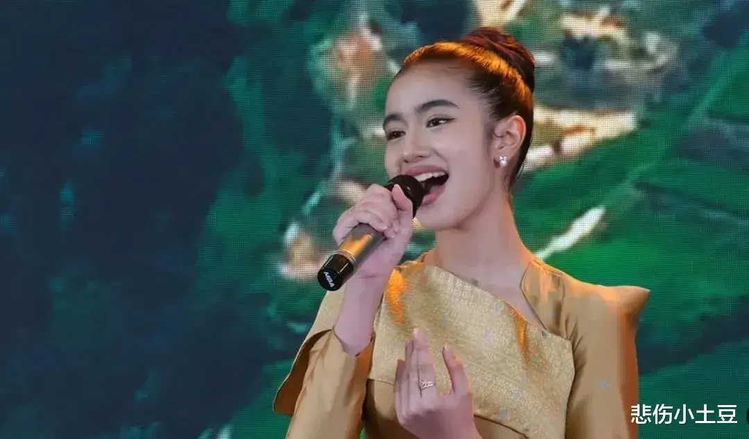 她是王室公主,也是混血明星,曾唱“怀念中国”