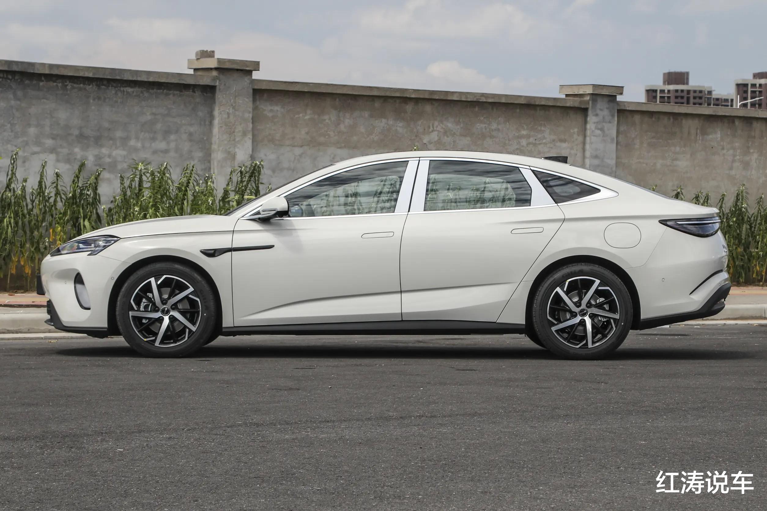 新款比亚迪海豹07DM-i，外观调整，换大容量电池，续航大幅提升