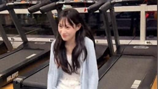 自取其辱？吴半饱去日本参加大胃王比赛，吃播骗局终于要被揭晓了