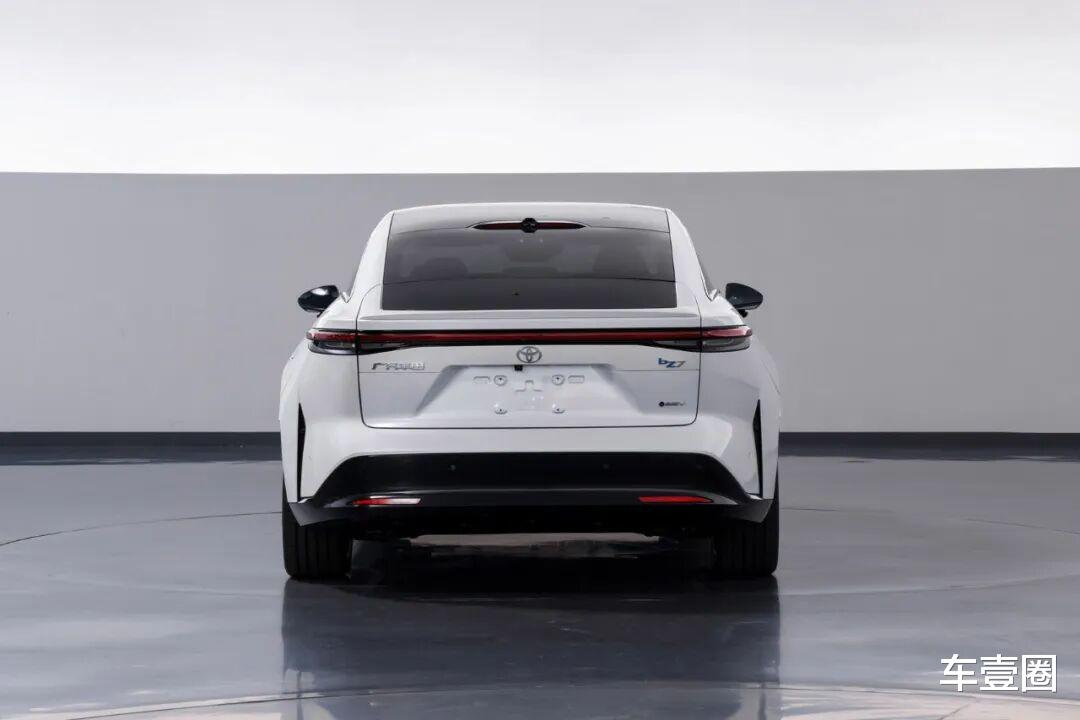 工信部新车丨卡罗拉轴距加长,轩逸设计大改,零跑推小钢炮