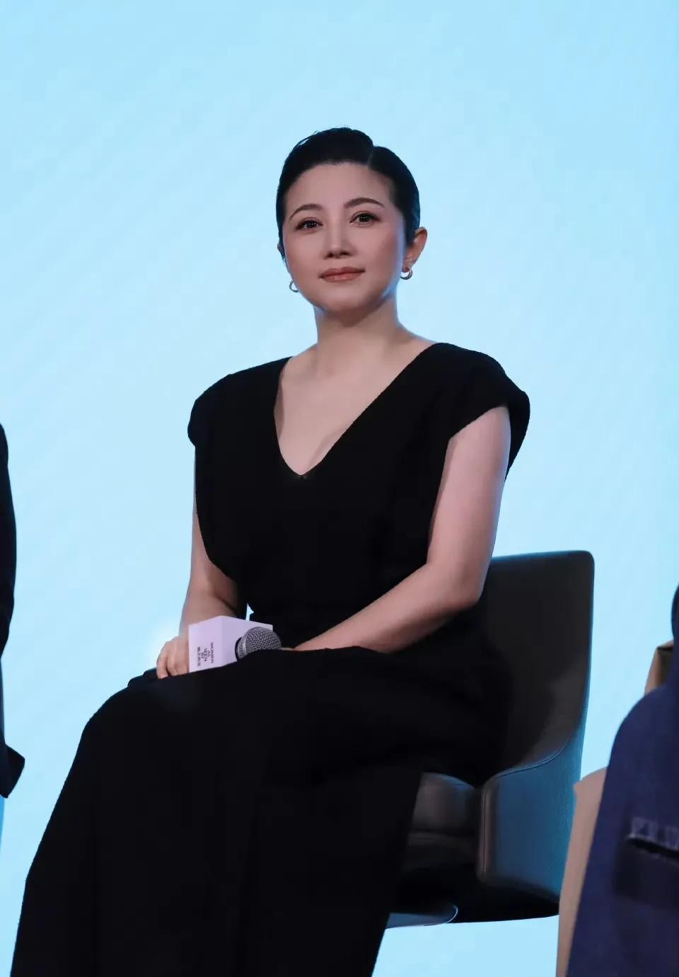 53岁吴越，52岁颜丙燕，50岁梅婷，49岁刘威葳，你更喜欢谁？