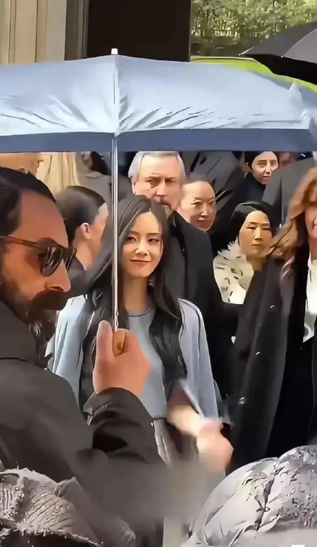 我的天呀！这是刘诗诗吗？状态糟糕极了！40岁就老得让人无话可说