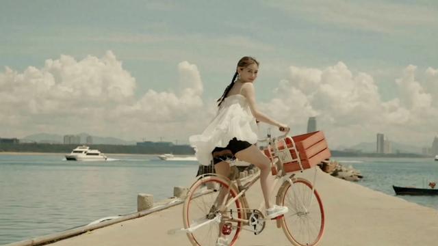 杨颖 海边双马尾太美了