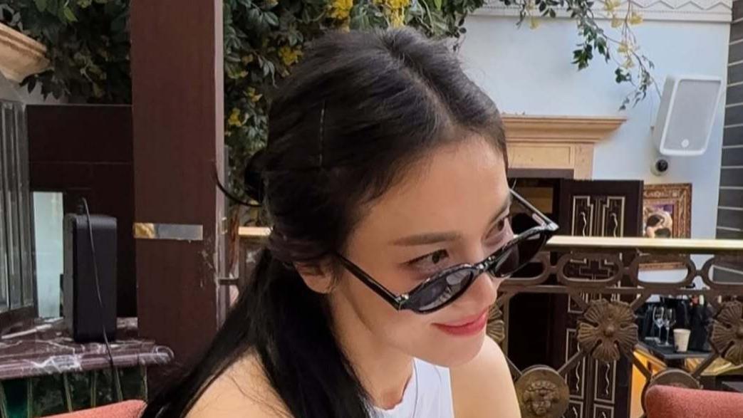 宋慧乔晒活动照：换新发型好美，与好友相聚很开心!