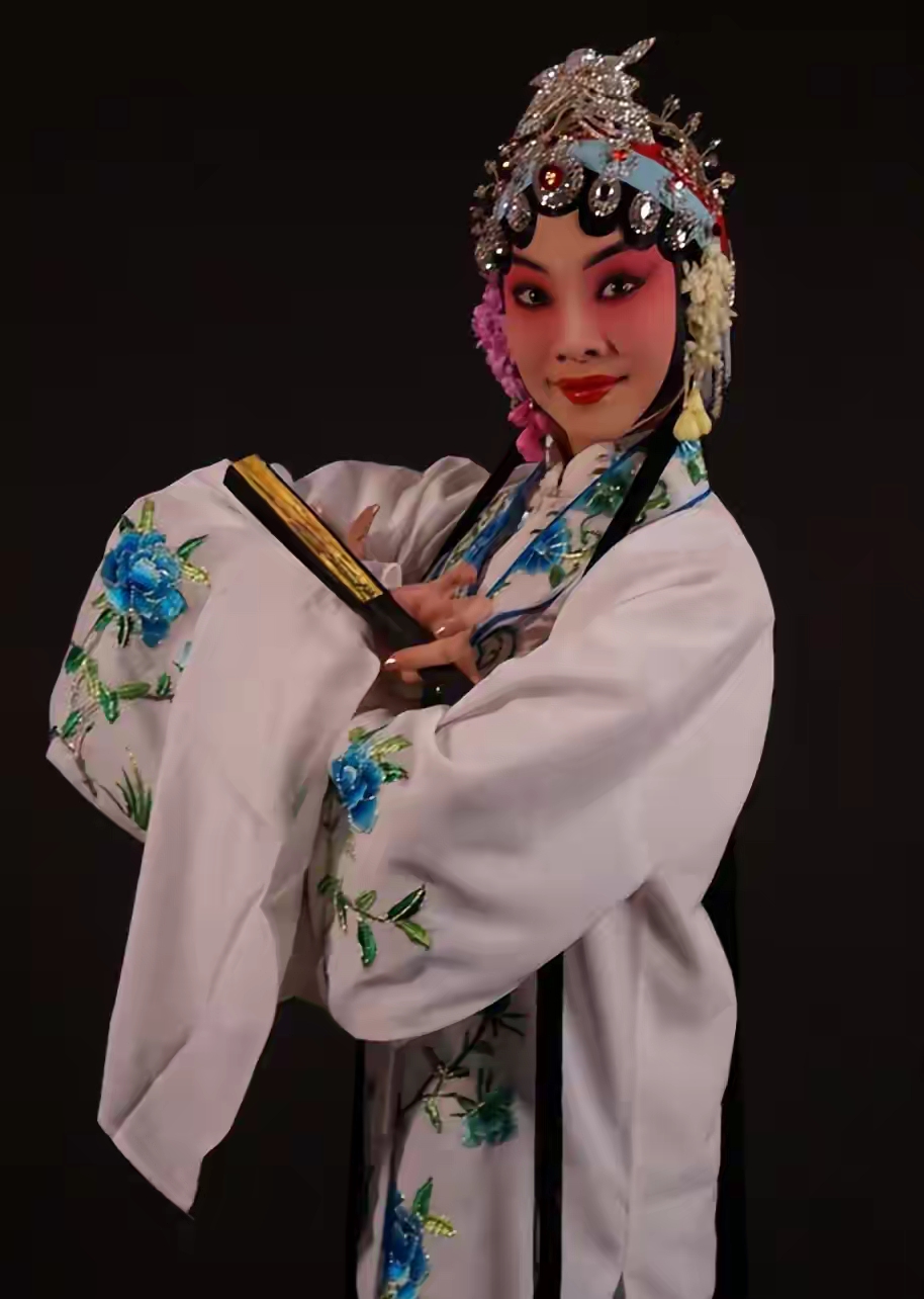 唏嘘！越剧王子赵志刚再婚娶陈湜，前妻孙智君带病养女太心酸？