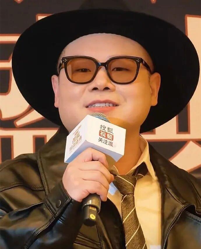 北京这一夜，官宣新身份的岳云鹏，彻底颠覆了大众对他的固有认知