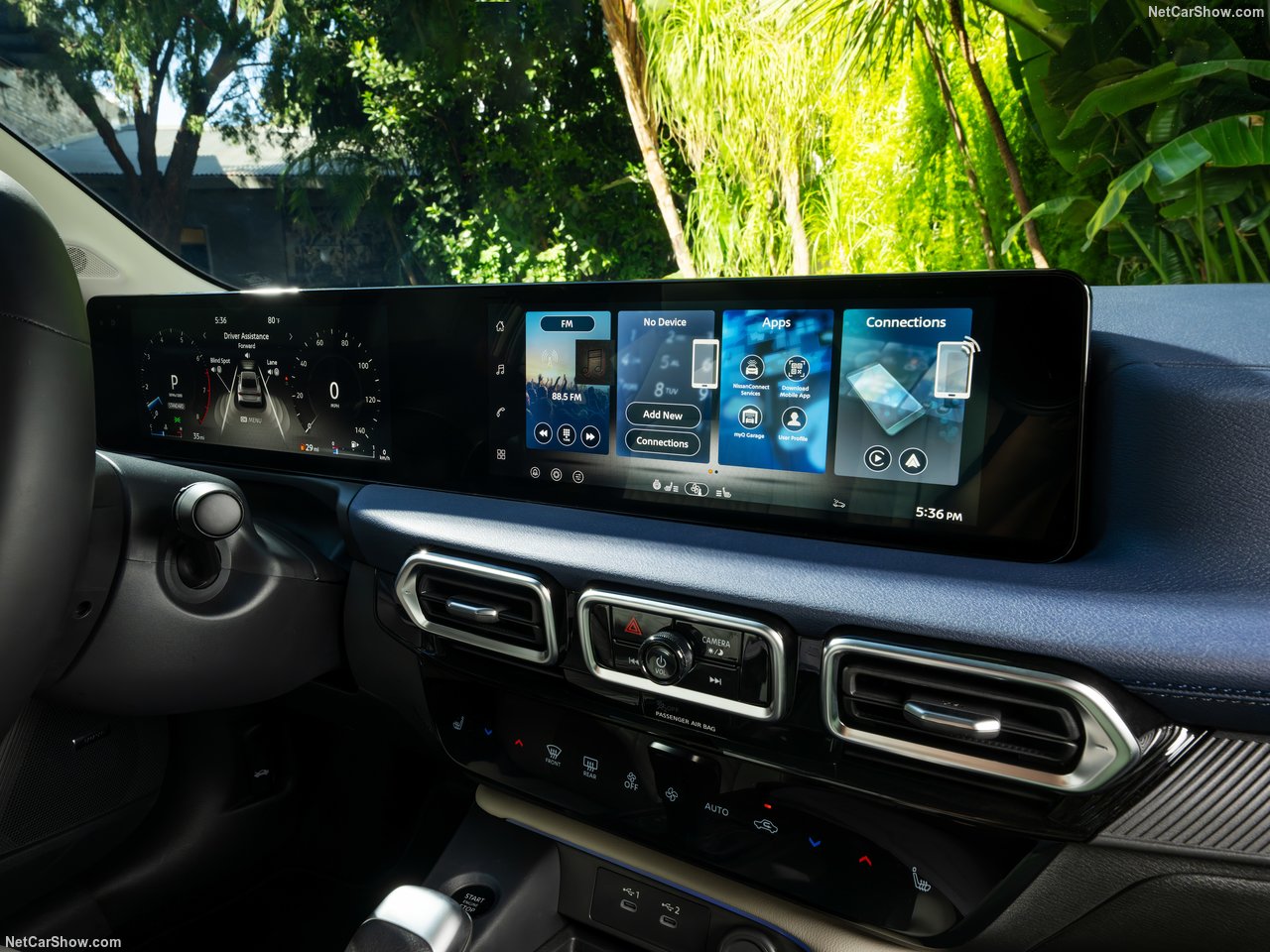 日产Sentra北美推新，标配2.0L引擎、双联屏，比轩逸贵30%