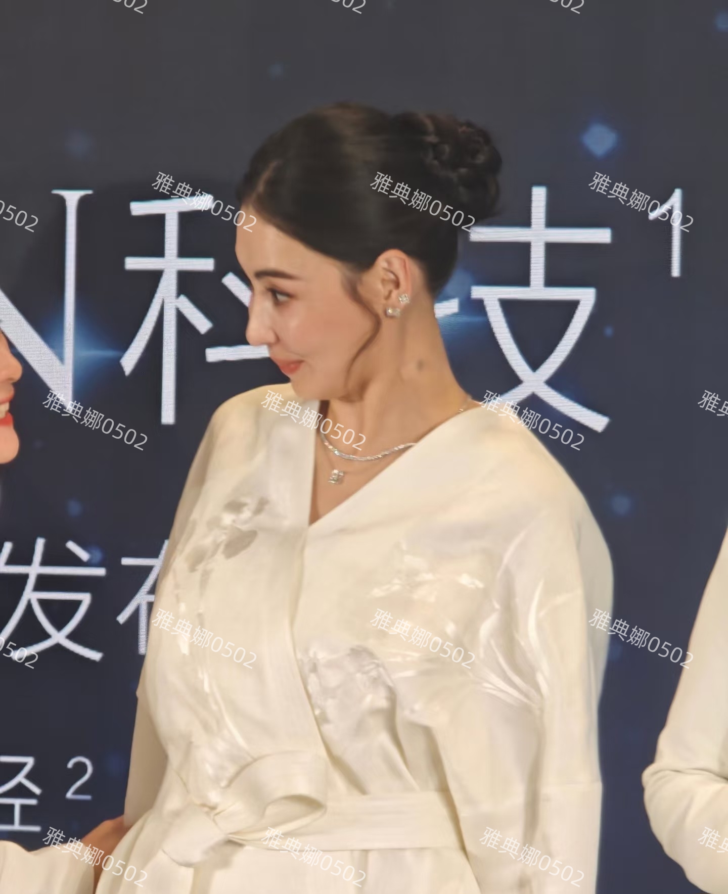 武汉见到张柏芝，本人不像网上说的那样又白又美又年轻生图很显老