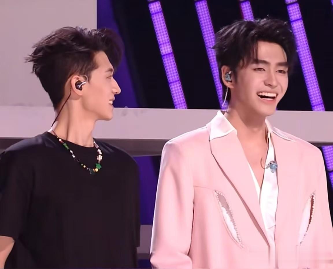 《声鸣远扬》谁会笑到最后，女领导说得很清楚，那英偏心已不重要