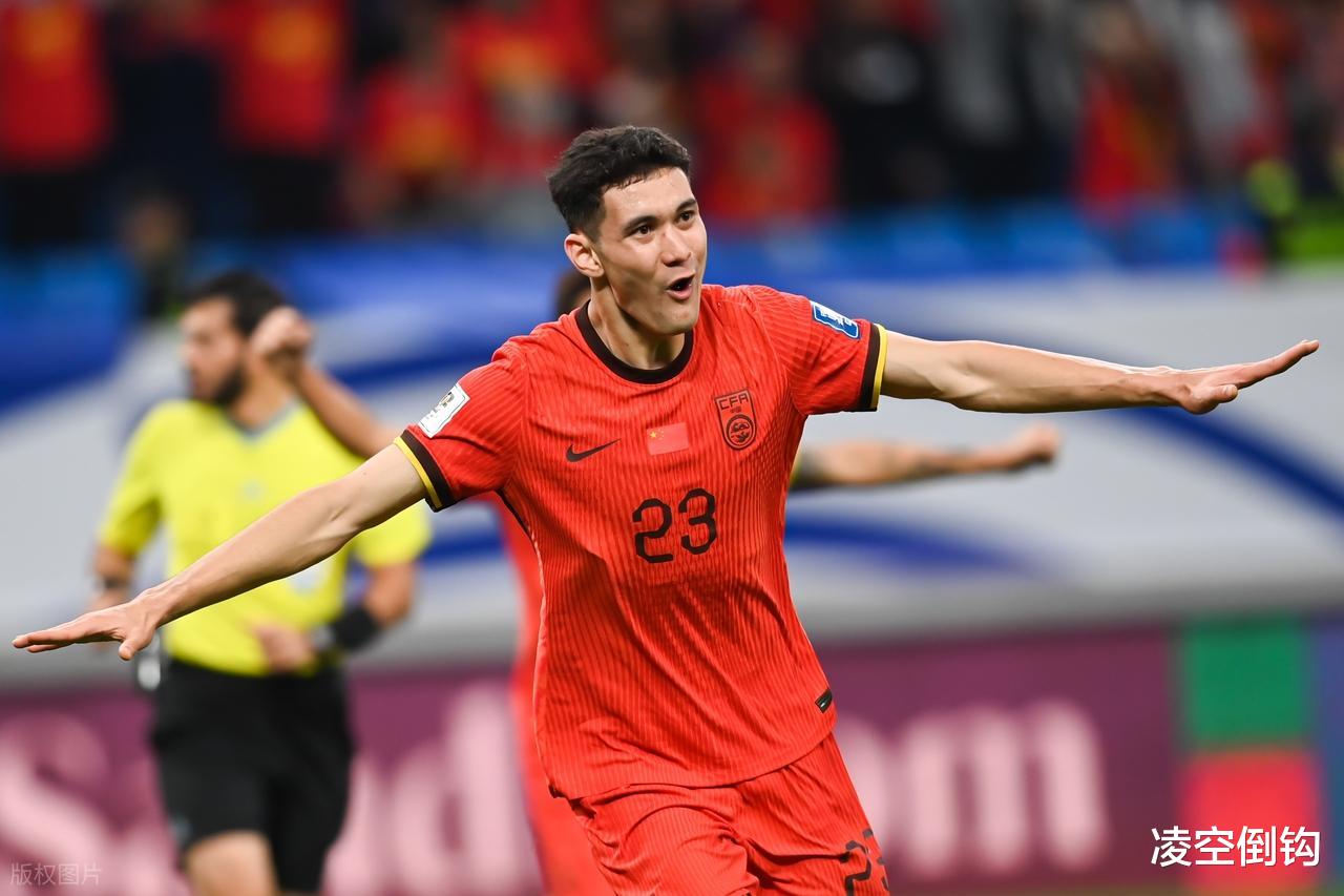 熊猫杯:80分钟遭绝杀,中国0-1越南,遭开门黑,汪士钦离谱失误