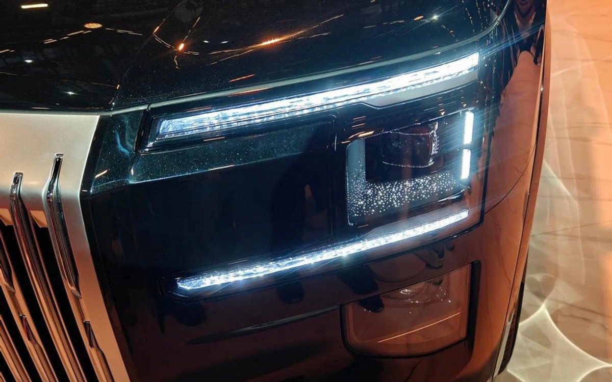 国产顶奢SUV!极氪9X发布,纯电续航380km,900V架构