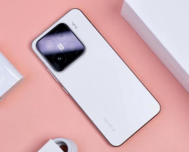 2025 小米手機終極清單！10 款神機款款封神，從 6499 到千元檔