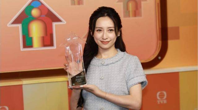 TVB视后获颁杰出员工奖，准备拍摄新剧！