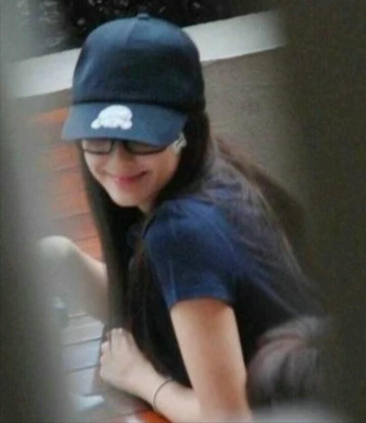 张雨绮早期旧照被疯传,一眼看上去就是大美女,这谁看了不迷糊啊