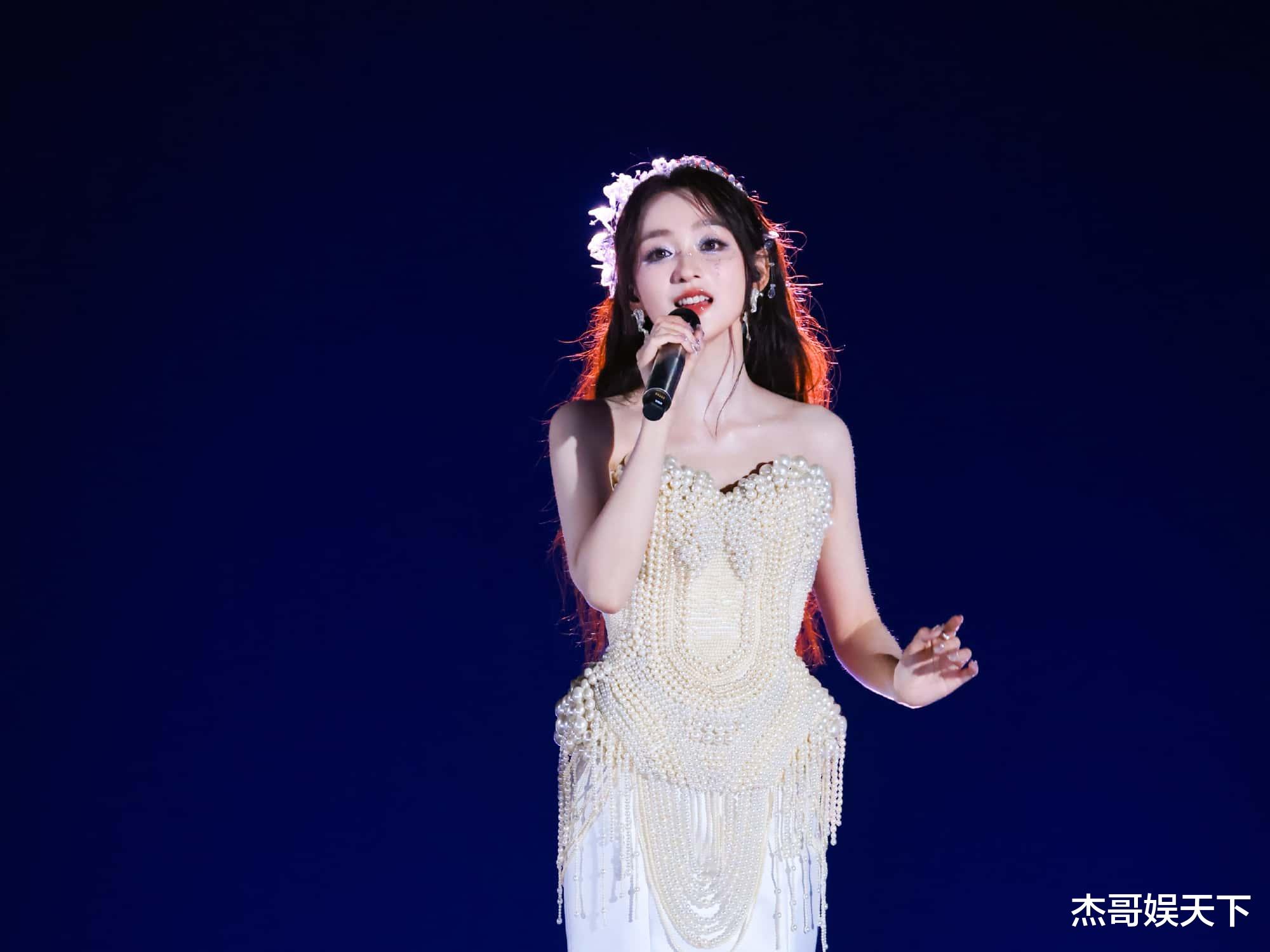 马吟吟,你这次算是把张小婉彻底坑惨了,被骂真不冤