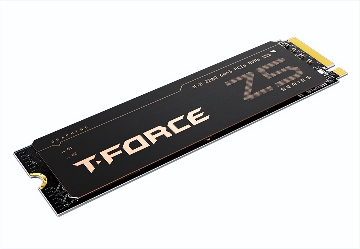 終于跑出滿血14.9GB/s！群聯二代PCIe 5.0 SSD主控首發