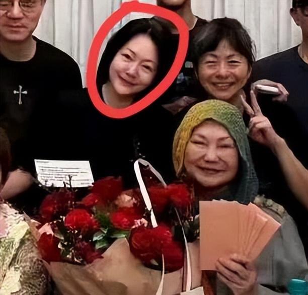 小S逼众星悼念大S，S妈称要保护好具俊晔，玥儿姐弟被排除在外