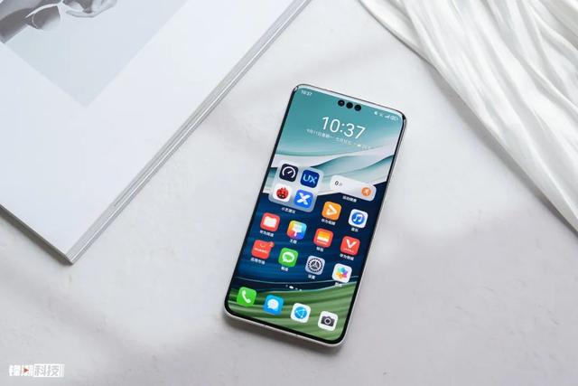 24G+1TB?刚买华为Mate 70的小伙伴,又买早了