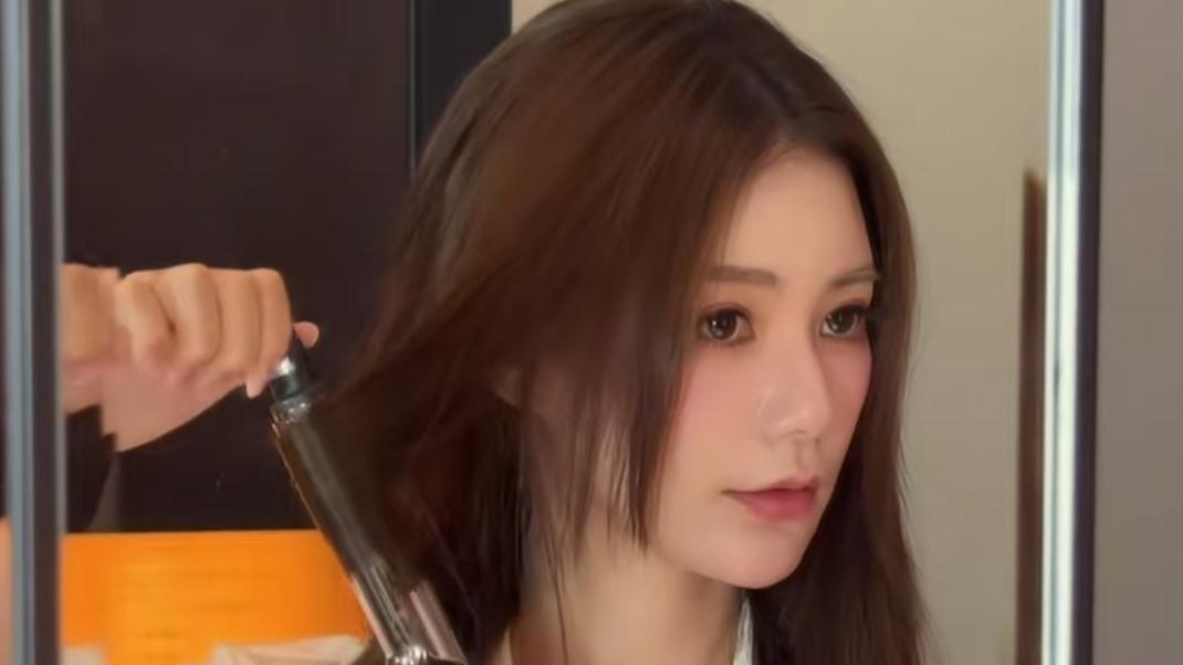 小玥儿近况曝光，放暑假和继母一起做冰淇淋，马筱梅对孩子真的好